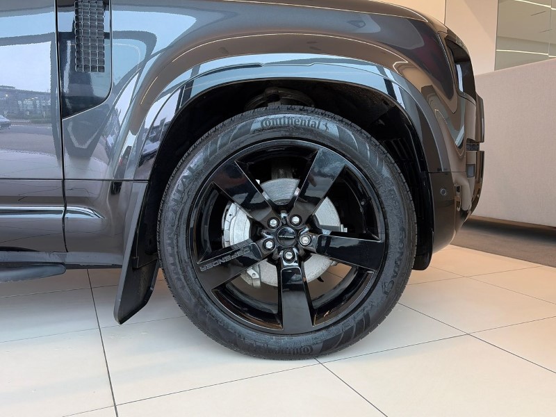 Used Land Rover Defender 2025 for sale - 77762955: Photo 8