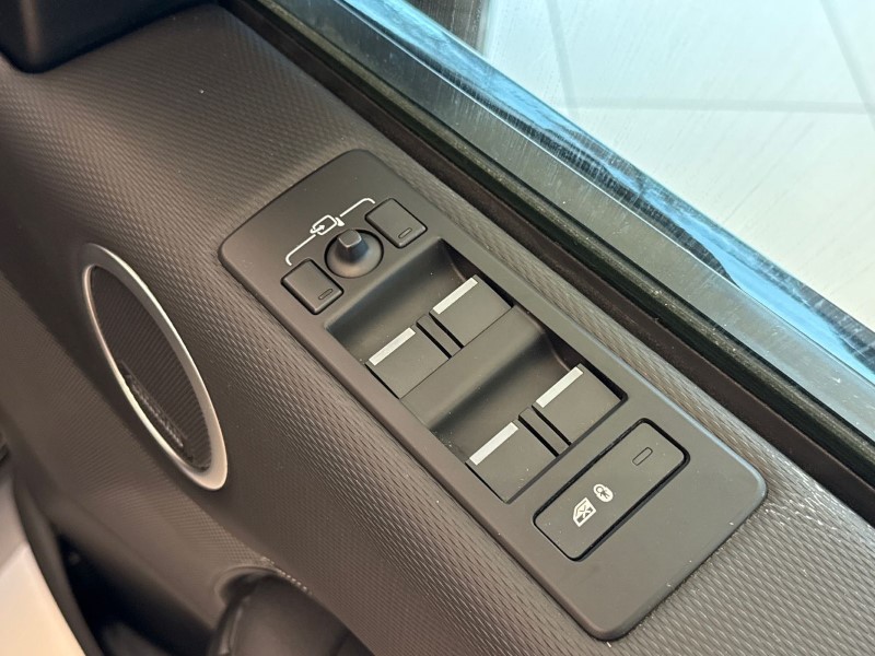 Used Land Rover Discovery 2023 for sale - 76980983: Photo 23