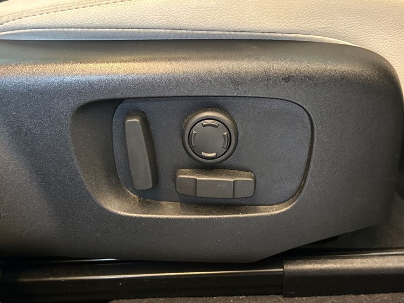 Used Land Rover Range Rover Velar 2022 for sale - 76982111: Photo 24