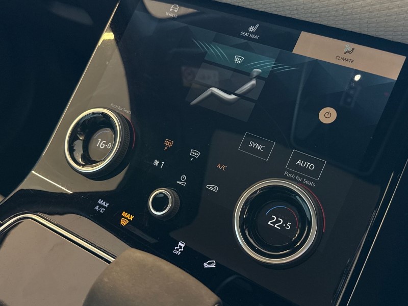 Used Land Rover Range Rover Velar 2022 for sale - 76982111: Photo 34