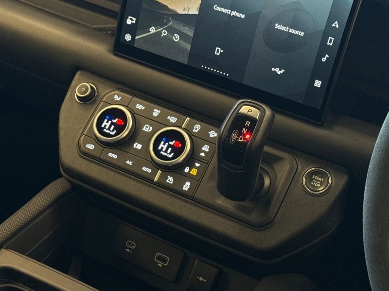 Used Land Rover Defender 2024 for sale - 77186425: Photo 13