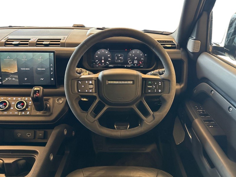 Used Land Rover Defender 2024 for sale - 77186425: Photo 15