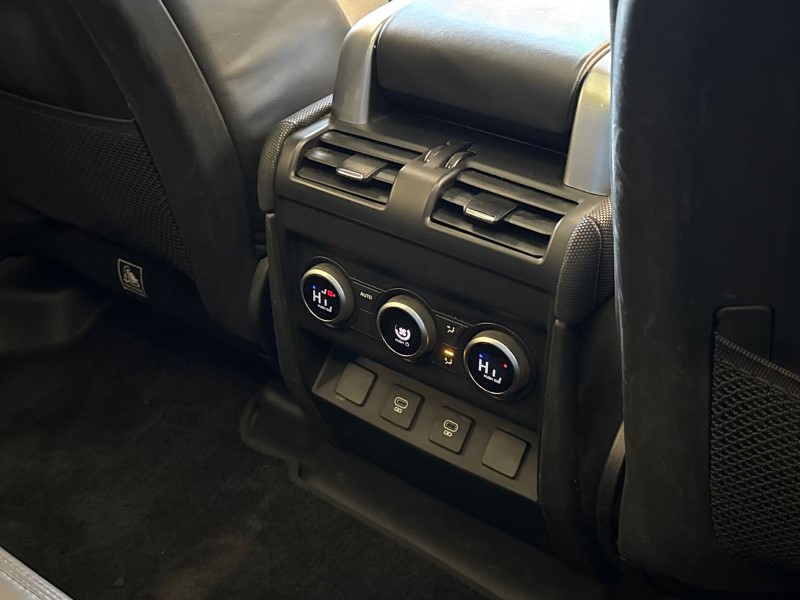 Used Land Rover Defender 2024 for sale - 77186425: Photo 18