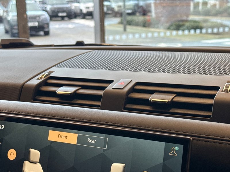 Used Land Rover Defender 2024 for sale - 77186425: Photo 37