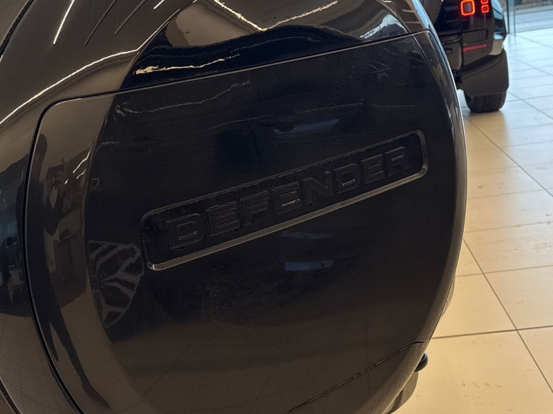 Used Land Rover Defender 2024 for sale - 77186425: Photo 46