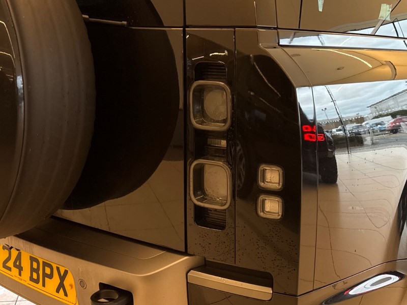 Used Land Rover Defender 2024 for sale - 77186425: Photo 48