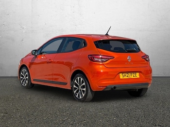 Used Renault Clio 2021 for sale - 79320285: Photo