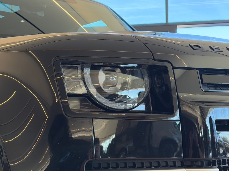 Used Land Rover Defender 2022 for sale - 78108877: Photo 18