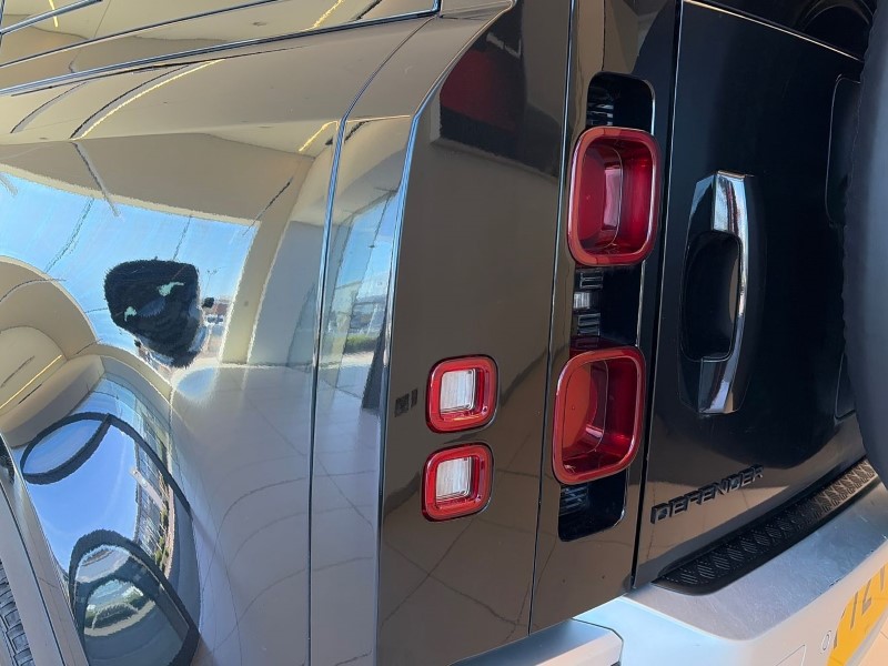 Used Land Rover Defender 2022 for sale - 78108877: Photo 20