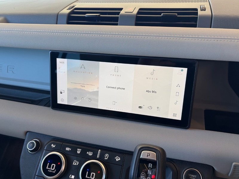 Used Land Rover Defender 2022 for sale - 78108877: Photo 31