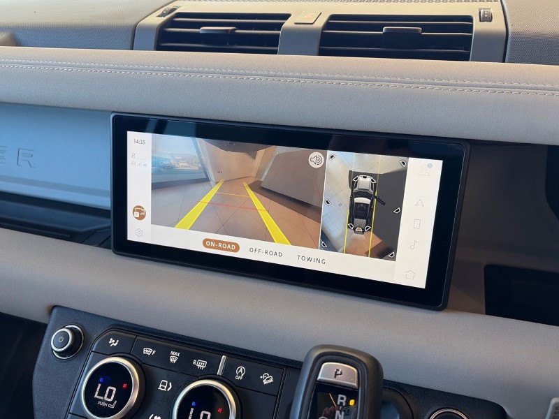 Used Land Rover Defender 2022 for sale - 78108877: Photo 33