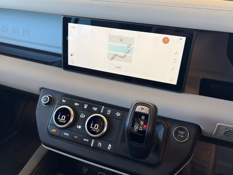 Used Land Rover Defender 2022 for sale - 78108877: Photo 35