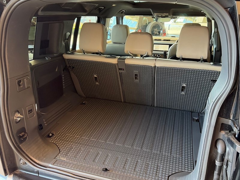 Used Land Rover Defender 2022 for sale - 78108877: Photo 43