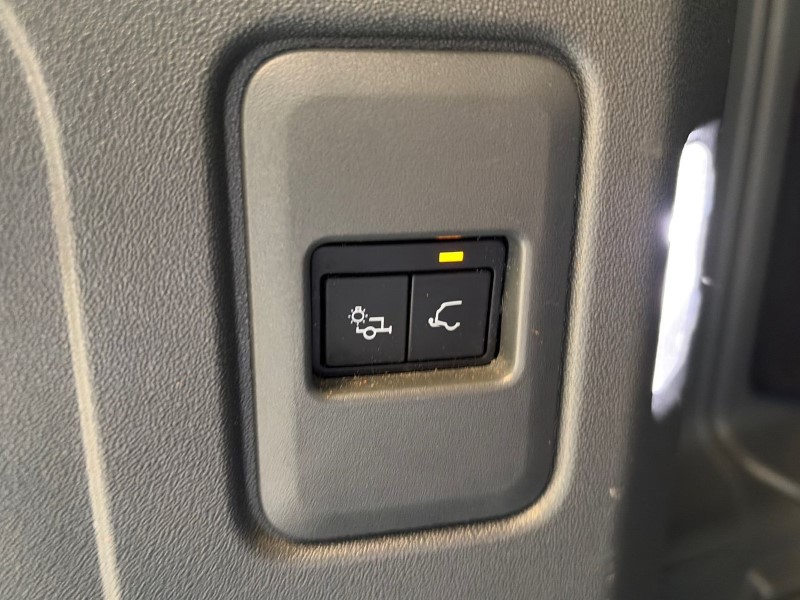 Used Land Rover Defender 2022 for sale - 78108877: Photo 44