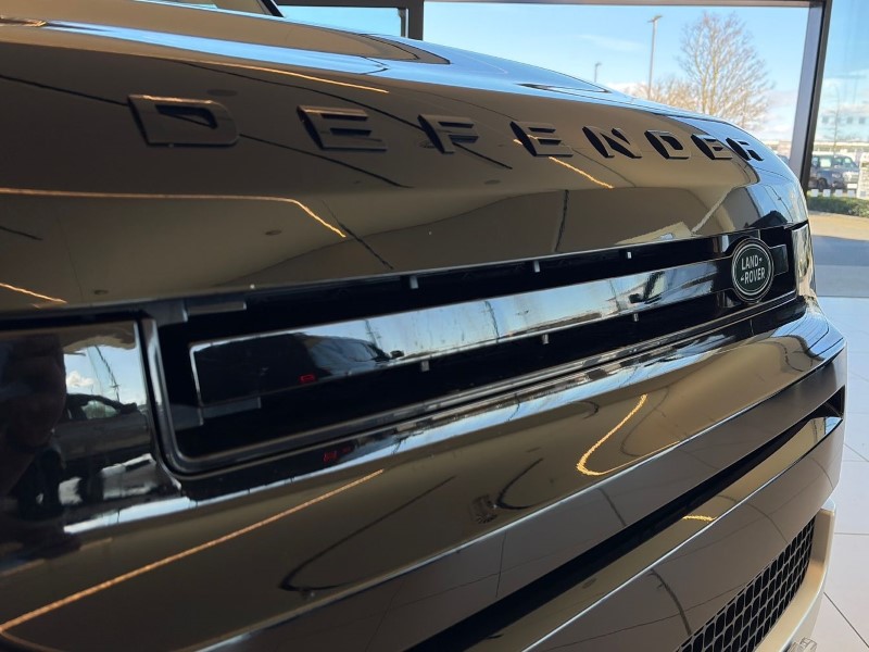 Used Land Rover Defender 2022 for sale - 78108877: Photo 47