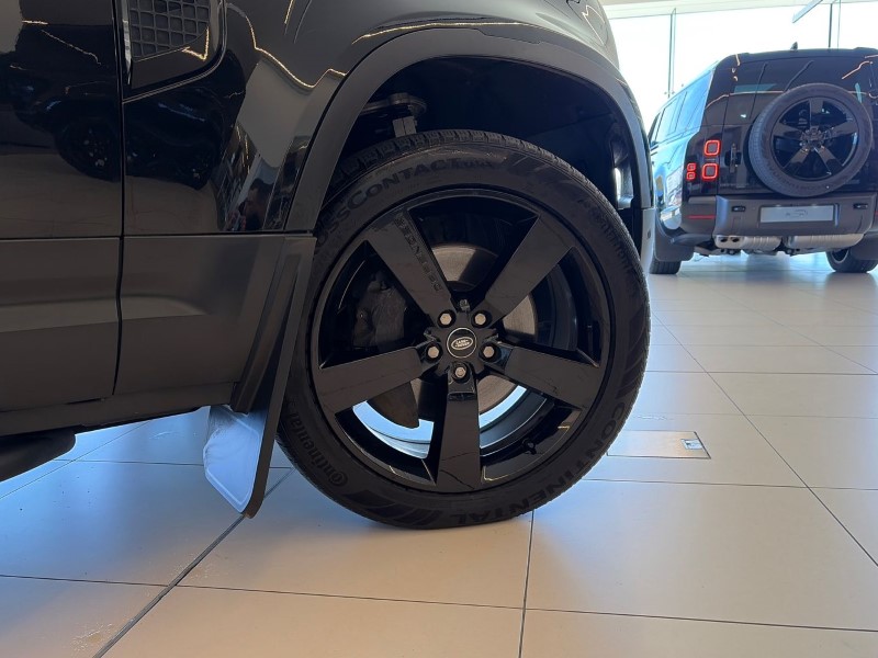 Used Land Rover Defender 2022 for sale - 78108877: Photo 53