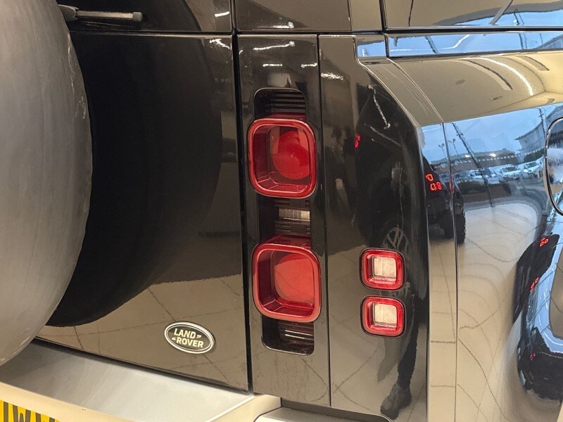 Used Land Rover Defender 2021 for sale - 77519380: Photo 43