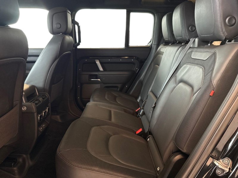 Used Land Rover Defender 2023 for sale - 78000466: Photo 4