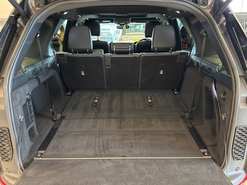 Used Land Rover Discovery 2020 for sale - 77762931: Photo 10