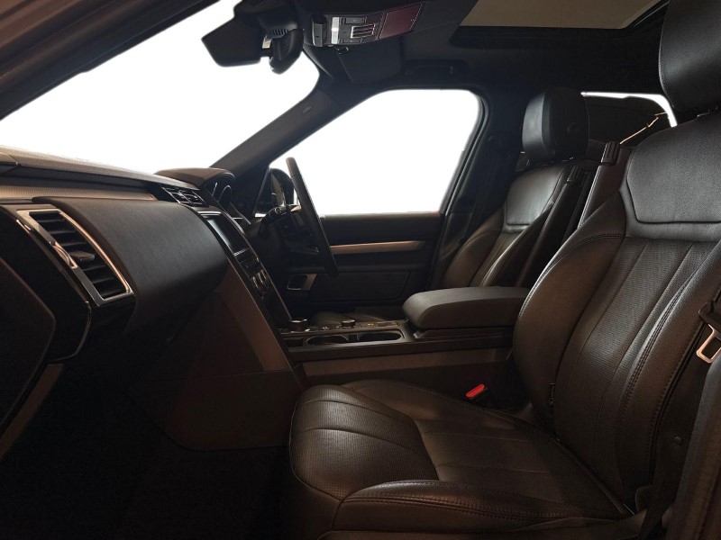 Used Land Rover Discovery 2020 for sale - 77762931: Photo 3