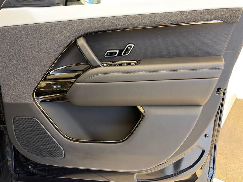 Used Land Rover Range Rover Sport 2024 for sale - 77207091: Photo 23