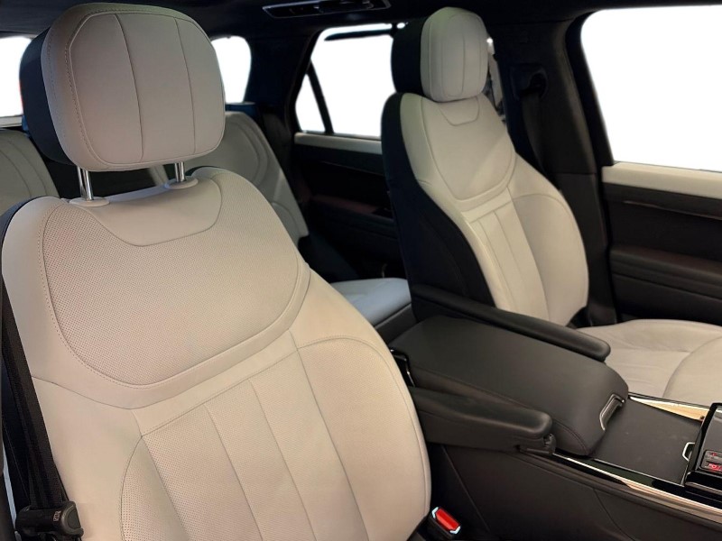 Used Land Rover Range Rover Sport 2024 for sale - 77207091: Photo 27