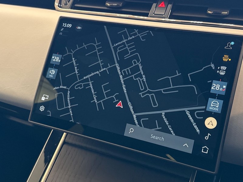 Used Land Rover Range Rover Evoque 2025 for sale - 76981005: Photo 31