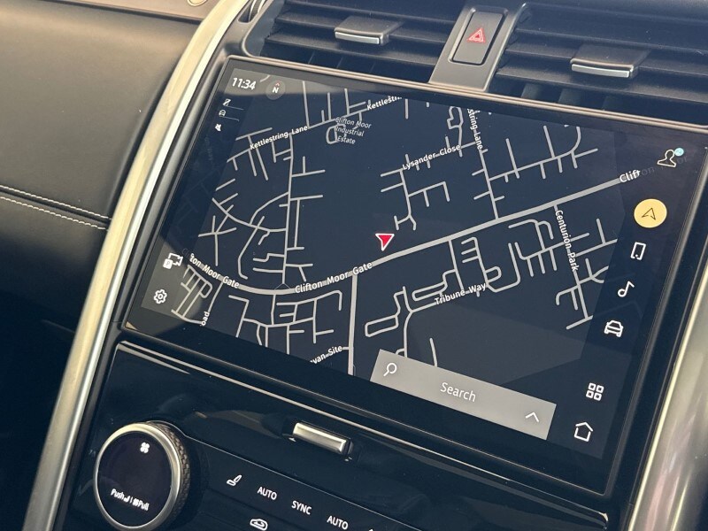 Used Land Rover Discovery 2024 for sale - 77732698: Photo 11