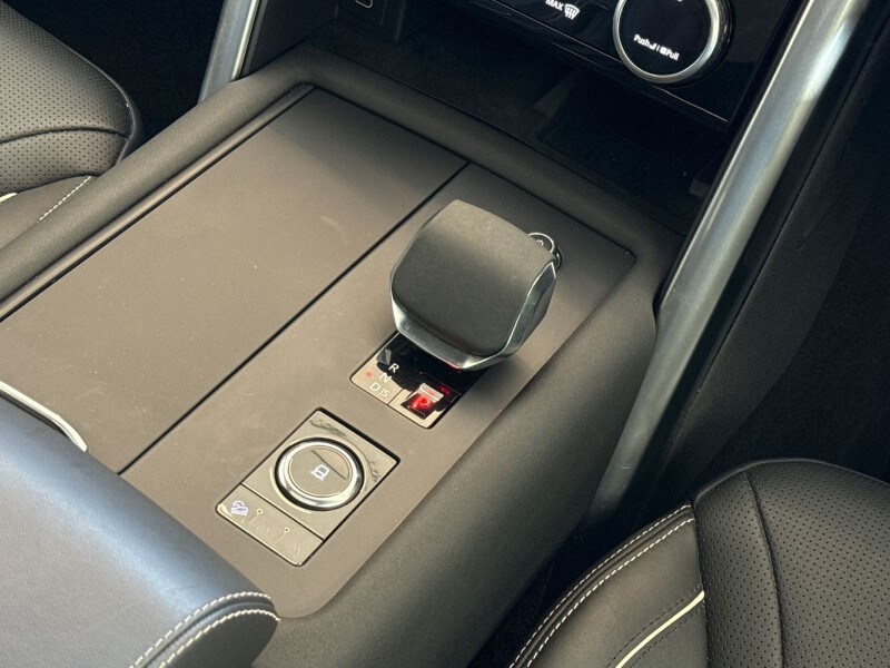 Used Land Rover Discovery 2024 for sale - 77732698: Photo 13