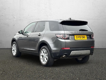 Used Land Rover Discovery Sport 2019 for sale - 77619323: Photo