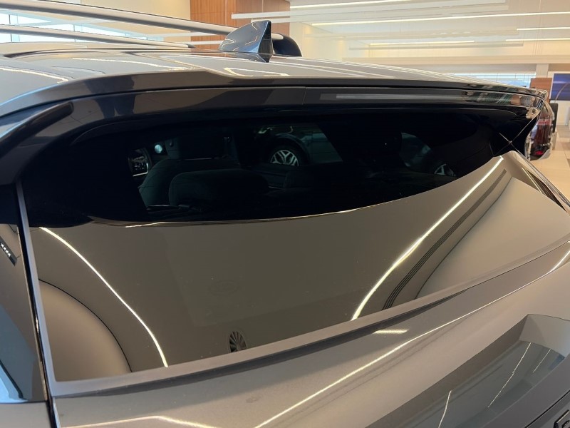 Used Land Rover Range Rover Evoque 2023 for sale - 77607125: Photo 61