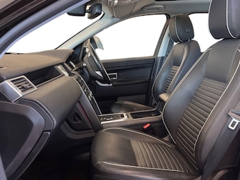 Used Land Rover Discovery Sport 2017 for sale - 79173453: Photo