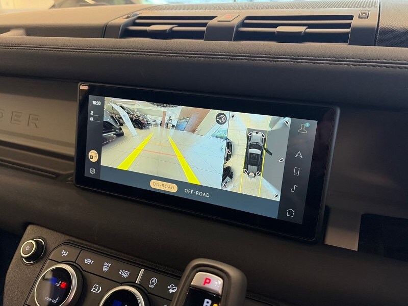 Used Land Rover Defender 2023 for sale - 78042270: Photo 12