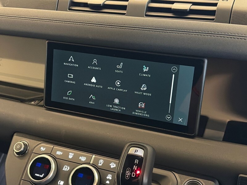 Used Land Rover Defender 2023 for sale - 78042270: Photo 33