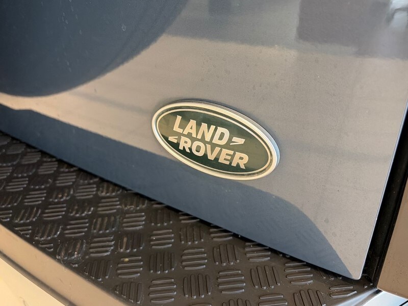 Used Land Rover Defender 2023 for sale - 78042270: Photo 47