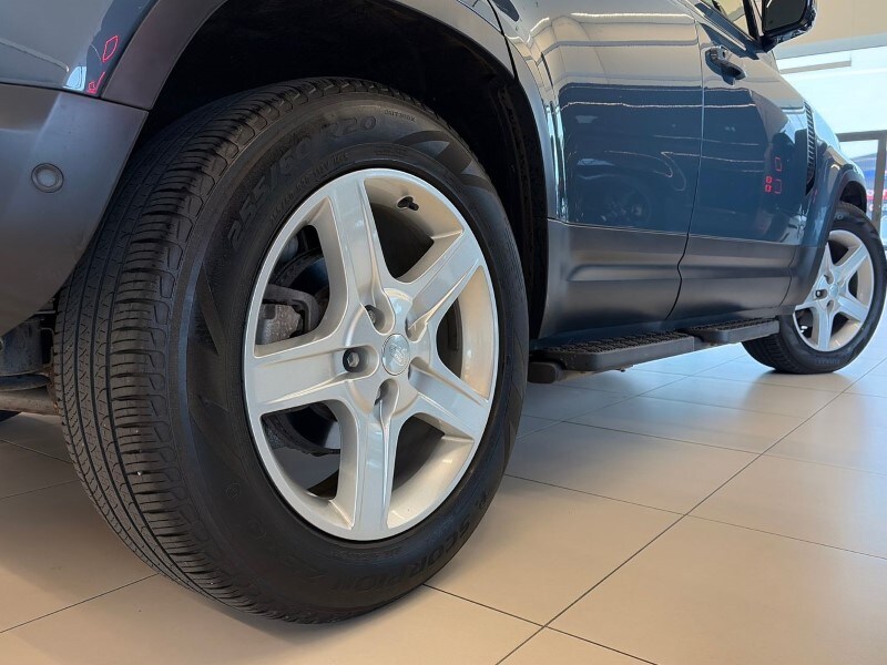 Used Land Rover Defender 2023 for sale - 78042270: Photo 50