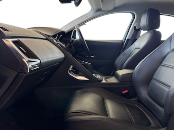 Used Jaguar E-Pace 2018 for sale - 78411961: Photo