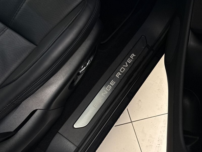 Used Land Rover Range Rover Evoque 2024 for sale - 77813039: Photo 37