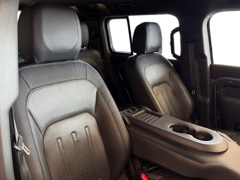 Used Land Rover Defender 2021 for sale - 77934552: Photo 24