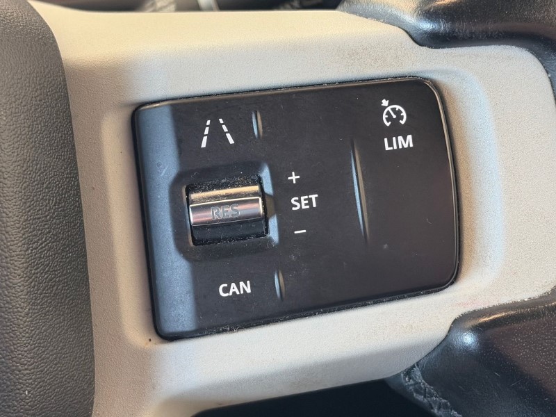 Used Land Rover Defender 2021 for sale - 77934552: Photo 26