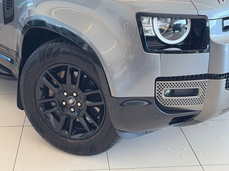 Used Land Rover Defender 2021 for sale - 77934552: Photo 40