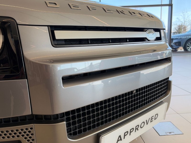 Used Land Rover Defender 2021 for sale - 77934552: Photo 41