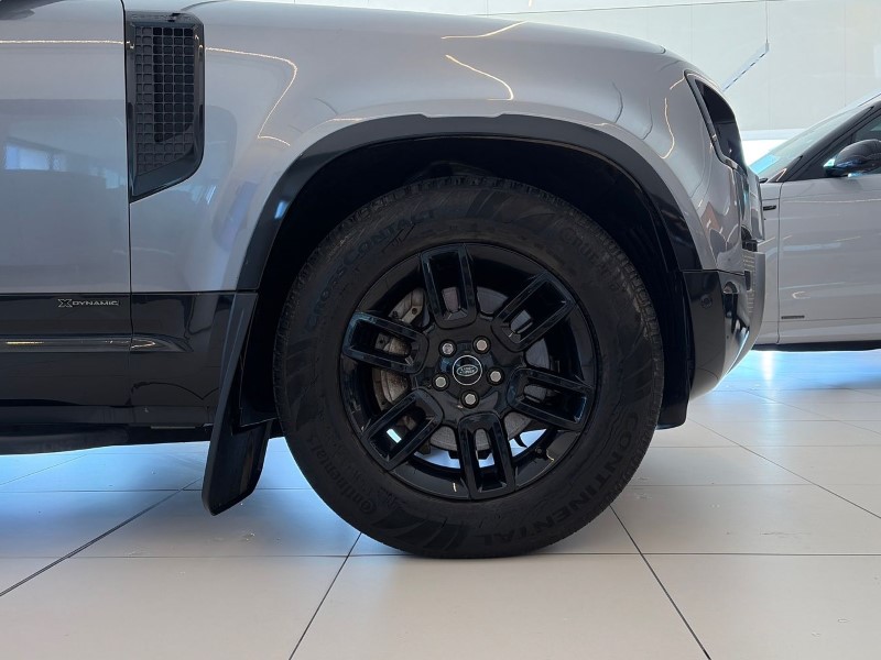 Used Land Rover Defender 2021 for sale - 77934552: Photo 8