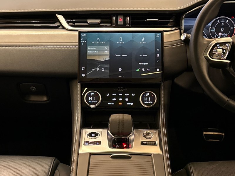 Used Jaguar F-Pace 2023 for sale - 77270945: Photo 14