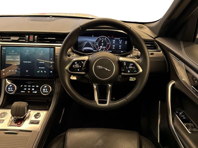 Used Jaguar F-Pace 2023 for sale - 77270945: Photo 15