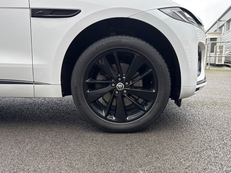 Used Jaguar F-Pace 2023 for sale - 77270945: Photo 8