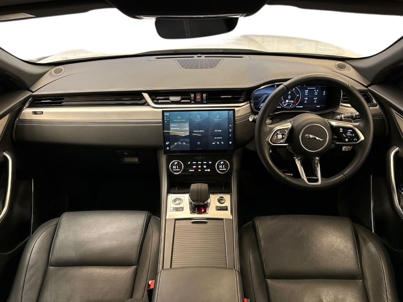 Used Jaguar F-Pace 2023 for sale - 77270945: Photo 9