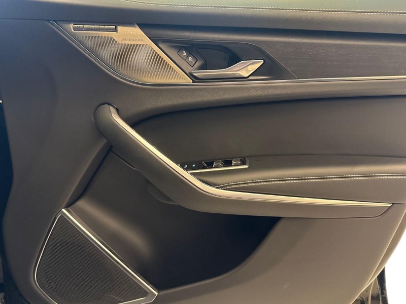 Used Jaguar F-Pace 2023 for sale - 77877734: Photo 22