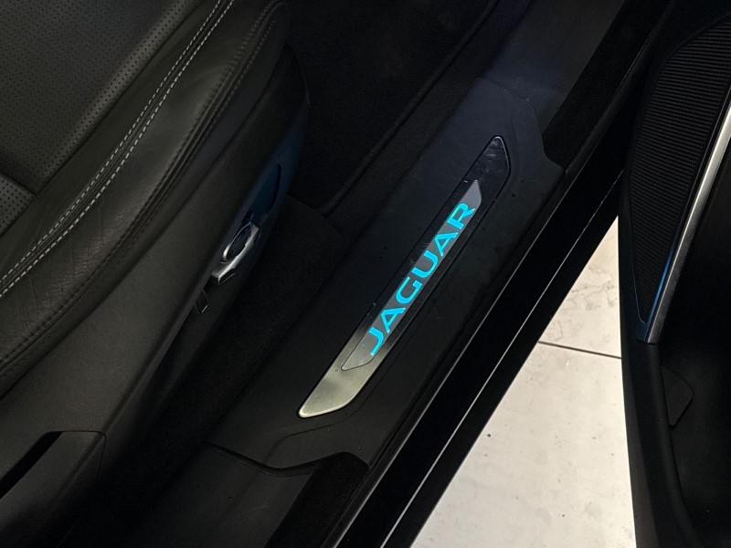 Used Jaguar F-Pace 2023 for sale - 77877734: Photo 38