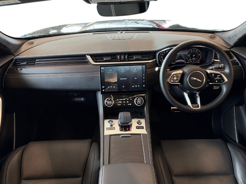 Used Jaguar F-Pace 2024 for sale - 78199101: Photo 10